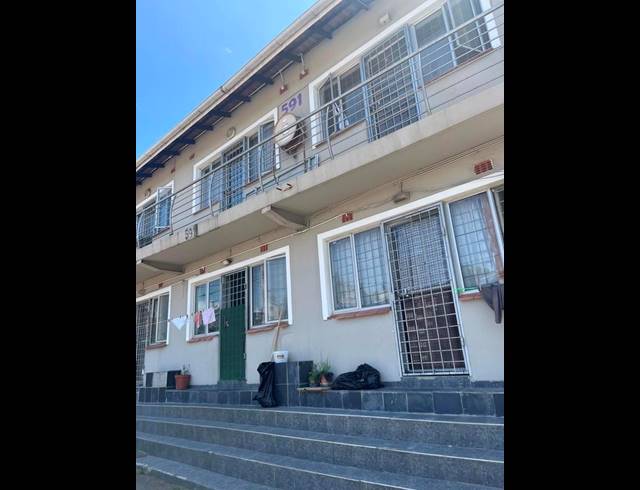 1 BEDROOM PROPERTY TO RENT IN OVERPORT